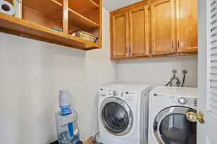 537 Elmwood Dr, Los Banos, CA 93635 - Photo 29