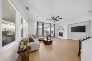 5419 Mariolyn Way, Elk Grove, CA 95757 - Photo 17