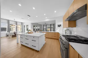 5419 Mariolyn Way, Elk Grove, CA 95757 - Photo 3