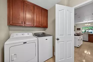 11871 Silver Cliff Way, Gold River, CA 95670 - Photo 27