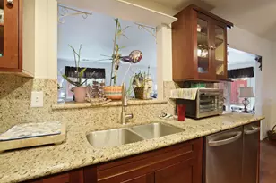 9037 Warm Springs Cir, Stockton, CA 95210 - Photo 9