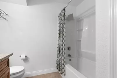 1019 Dornajo Way #225, Sacramento, CA 95825 - Photo 13