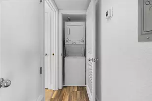 1019 Dornajo Way, Sacramento, CA 95825 - Photo 15