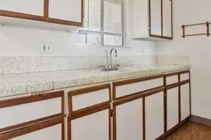 2731 E Anita St, Stockton, CA 95205 - Photo 9