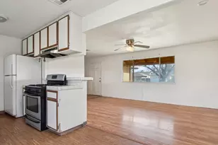 2731 E Anita St, Stockton, CA 95205 - Photo 7