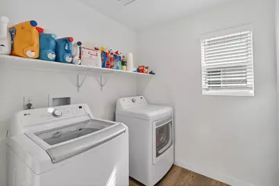 8883 Sebago Way, Elk Grove, CA 95758 - Photo 41