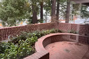 2555 3rd St, Sacramento, CA 95818 - Photo 17