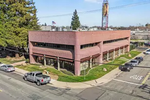 2555 3rd St, Sacramento, CA 95818 - Photo 31