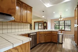 2207 Chaparral Ct, Lodi, CA 95242 - Photo 9