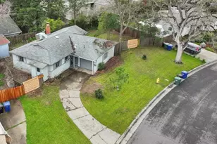 2318 Pamela Ln, Sacramento, CA 95825 - Photo 27