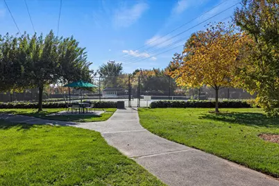 2241 Woodside Lane #4, Sacramento, CA 95825 - Photo 27