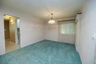 1001 Winsted Ln, Modesto, CA 95355 - Photo 9