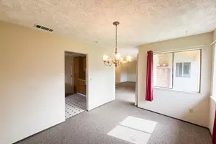 1118 Fallbrook Dr, Stockton, CA 95210 - Photo 9