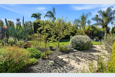 708 Clipper Way, Sacramento, CA 95831 - Photo 33