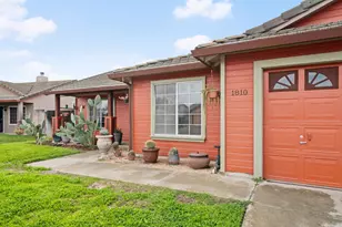 1810 Whispering Oaks Dr, Yuba City, CA 95991 - Photo 7