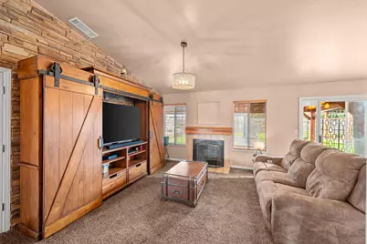 1810 Whispering Oaks Drive, Yuba City, CA 95991 - Photo 11