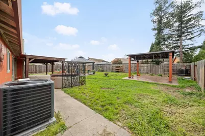 1810 Whispering Oaks Drive, Yuba City, CA 95991 - Photo 31