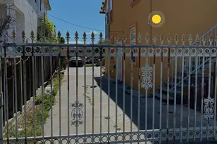 9419 B St, Oakland, CA 94603 - Photo 3