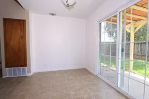 7702 Loucreta Dr, Sacramento, CA 95828 - Photo 7