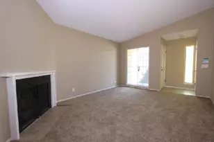 7702 Loucreta Dr, Sacramento, CA 95828 - Photo 9