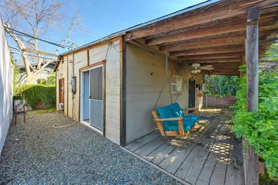 5327 22nd Avenue, Sacramento, CA 95820 - Photo 17