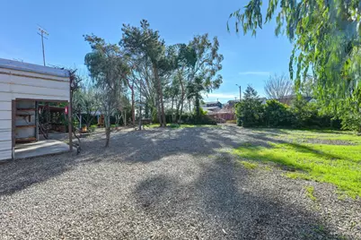 5327 22nd Avenue, Sacramento, CA 95820 - Photo 11