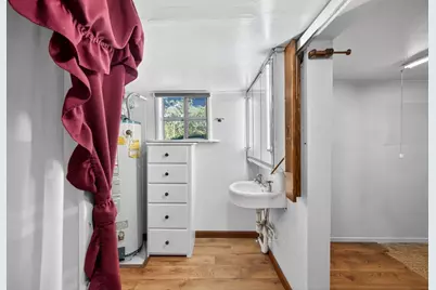 5327 22nd Avenue, Sacramento, CA 95820 - Photo 43