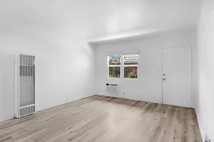 2401 24th St, Sacramento, CA 95818 - Photo 3