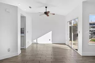 8055 Stags Leap Ct, Sacramento, CA 95829 - Photo 11