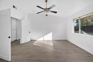 8055 Stags Leap Ct, Sacramento, CA 95829 - Photo 25