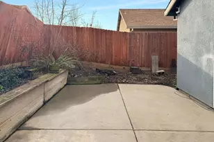 2196 Roberta Ave, Marysville, CA 95901 - Photo 13