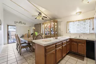 8187 La Riviera Dr, Sacramento, CA 95826 - Photo 7