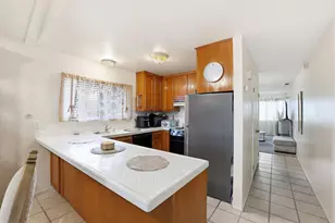 8187 La Riviera Dr, Sacramento, CA 95826 - Photo 11