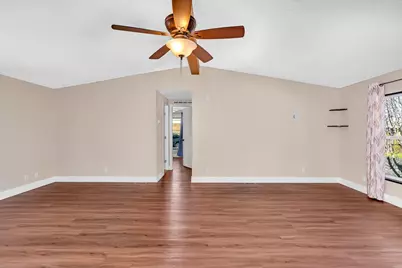 E Pacheco Boulevard #63, Los Banos, CA 93635 - Photo 11