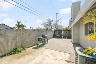 10 Smokey Leaf Ct, Sacramento, CA 95838 - Photo 33