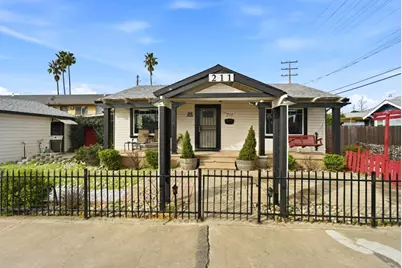 211 N Garfield Street, Lodi, CA 95240 - Photo 1