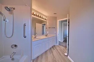 1900 Berryessa Dr, Modesto, CA 95358 - Photo 37