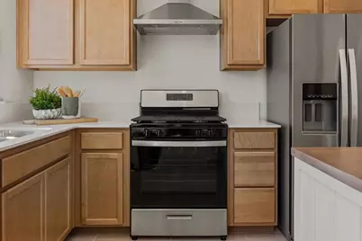 322 Miramar Drive, Lathrop, CA 95330 - Photo 7