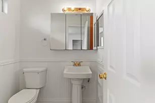 1127 Castle Oaks Dr, Stockton, CA 95210 - Photo 15