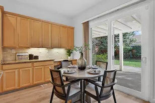 1549 Northpark Dr, Roseville, CA 95747 - Photo 11