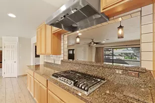 8028 Arroyo Way, Stockton, CA 95209 - Photo 11