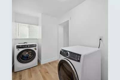 2370 19th Avenue, Sacramento, CA 95822 - Photo 7