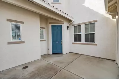 6900 Elvora Way, Elk Grove, CA 95757 - Photo 5