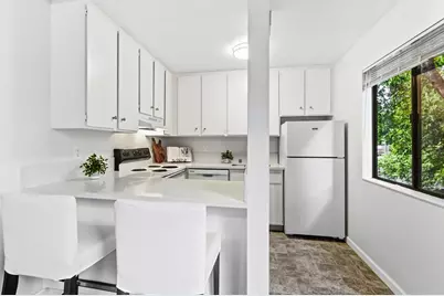 820 Woodside Lane #7, Sacramento, CA 95825 - Photo 9