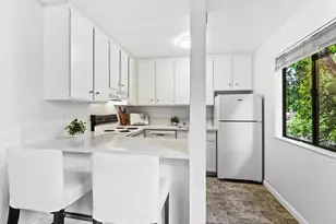 820 Woodside Ln, Sacramento, CA 95825 - Photo 9