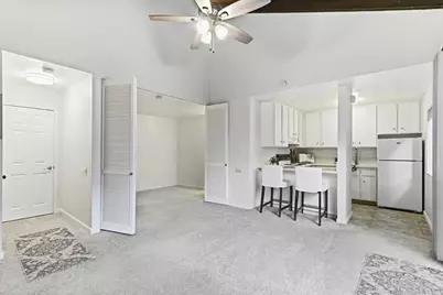 820 Woodside Lane #7, Sacramento, CA 95825 - Photo 5