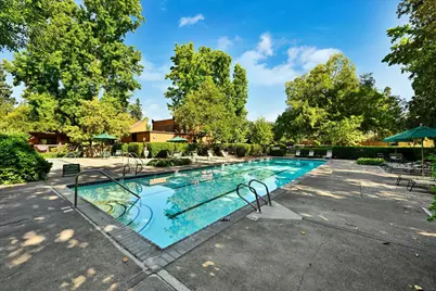 820 Woodside Lane #7, Sacramento, CA 95825 - Photo 37