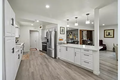 7301 Circlet Way, Citrus Heights, CA 95621 - Photo 11