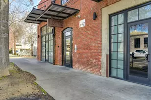 1725 14th St, Sacramento, CA 95811 - Photo 35