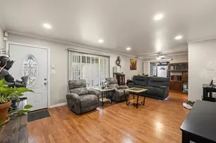 4965 I Pkwy, Sacramento, CA 95823 - Photo 5